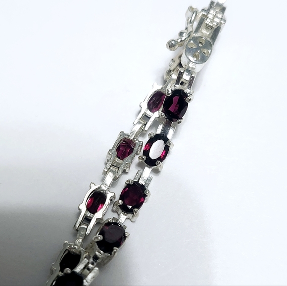 7.50 ct Natural Garnet sterling silver Bracelet - Picture 12 of 13